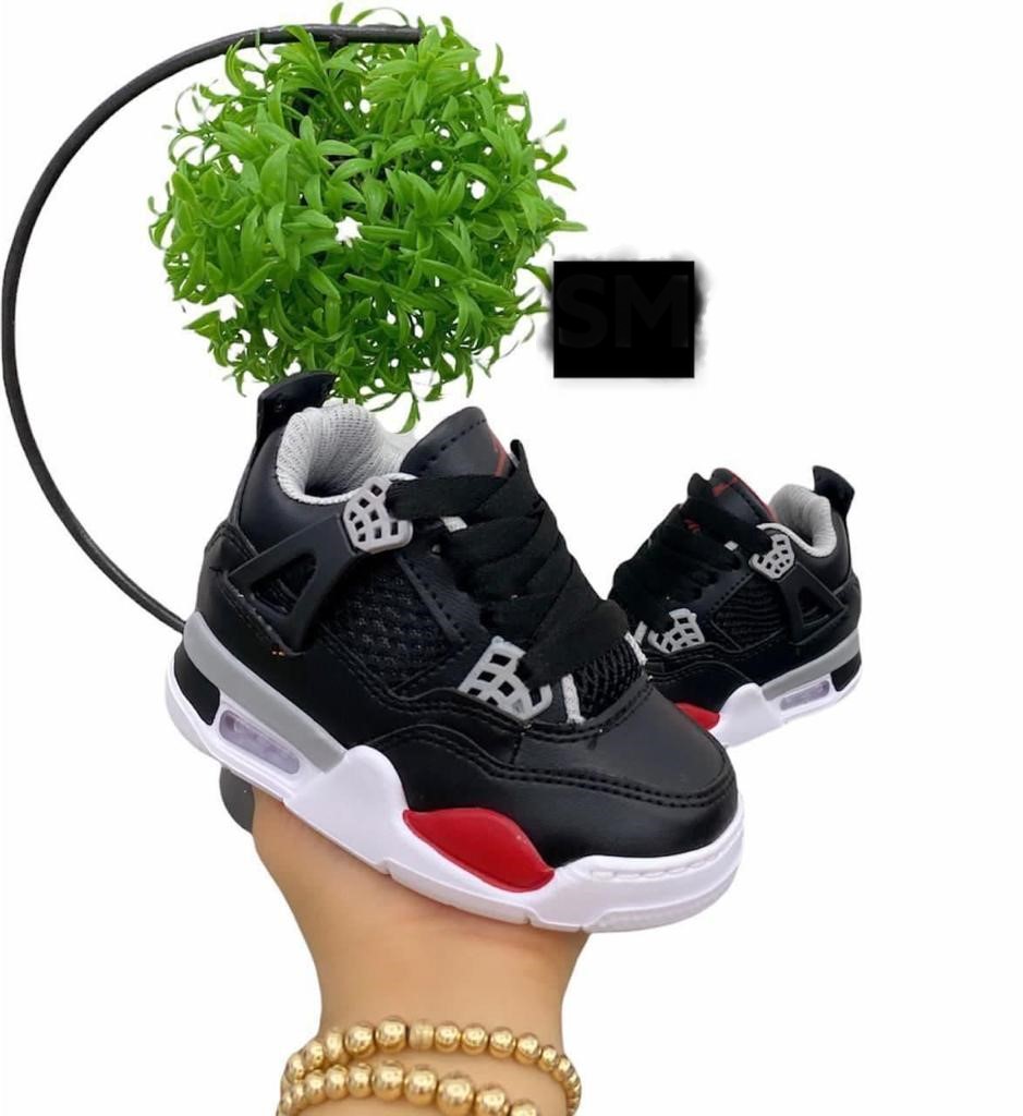 Kids Black Sneaker