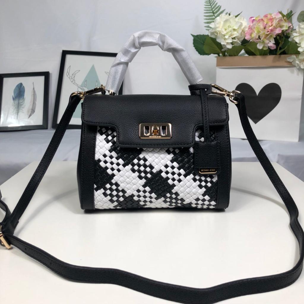 Micheal Kors Designers Ladies Handbag 21-17-10cm-8