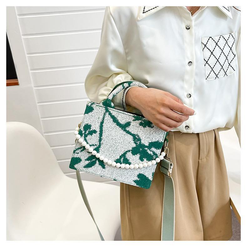 2022 New Fashion Retro Underarm Women's  Shoulder Bag