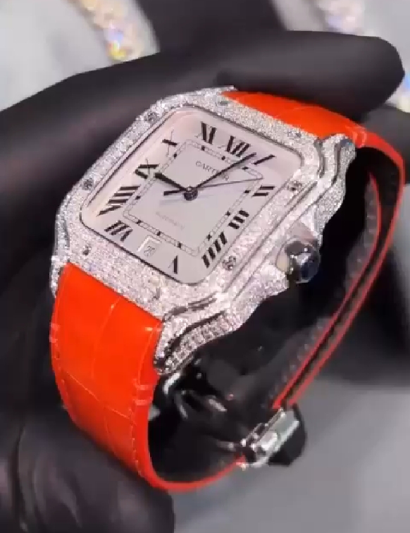 Quality Caution Wrists watch for your outfit
