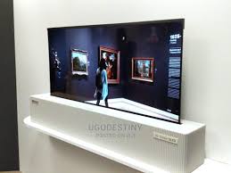 LG Signature 65” OLED R1 Serie Rollable Design