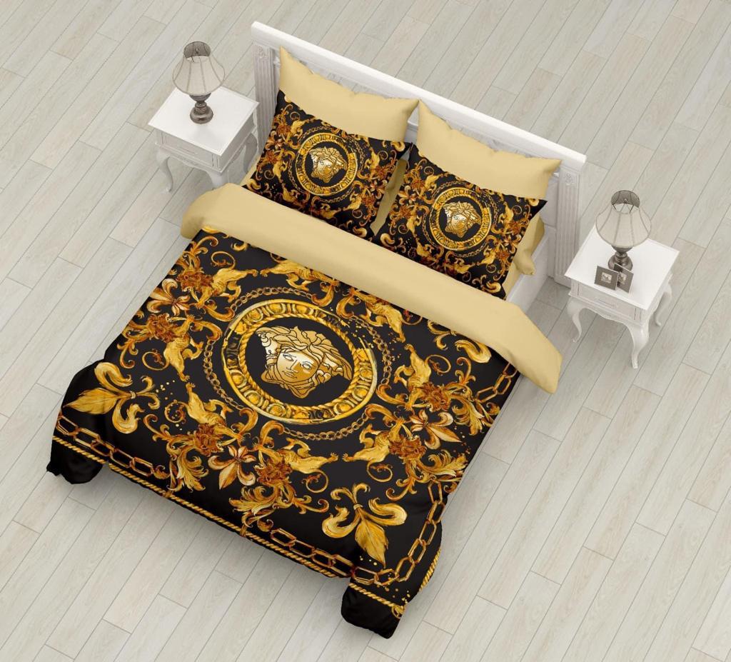 Quality Versace Bedsheet With Duvet And Pillow Cases