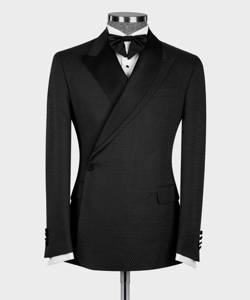Quality Designer Suit For Gentlemen