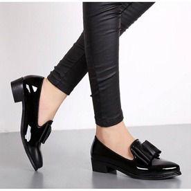 Bow Low Heels Women's Pointed Toe Leather Pumps
