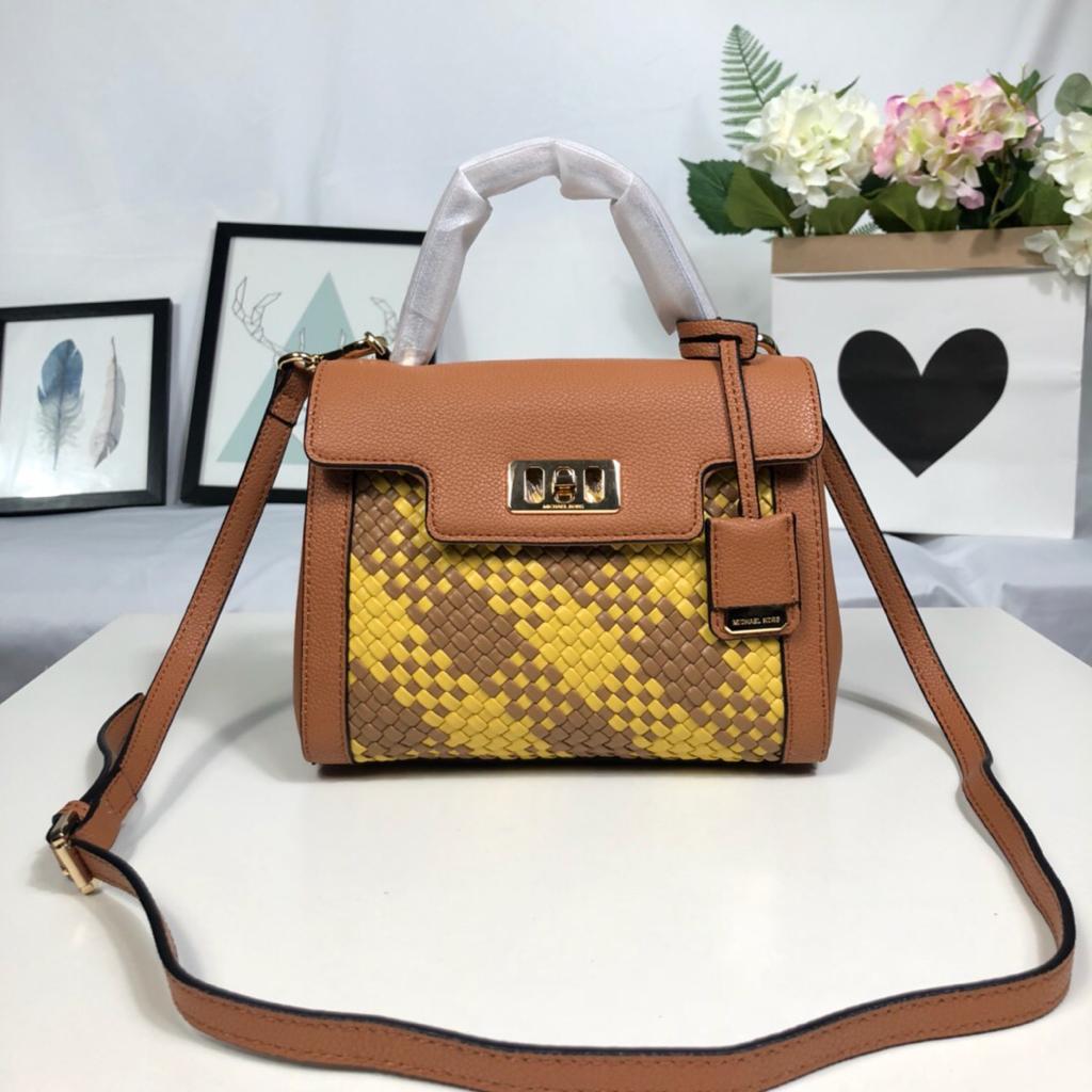 Micheal Kors Ladies Handbag 21-17-10cm-8