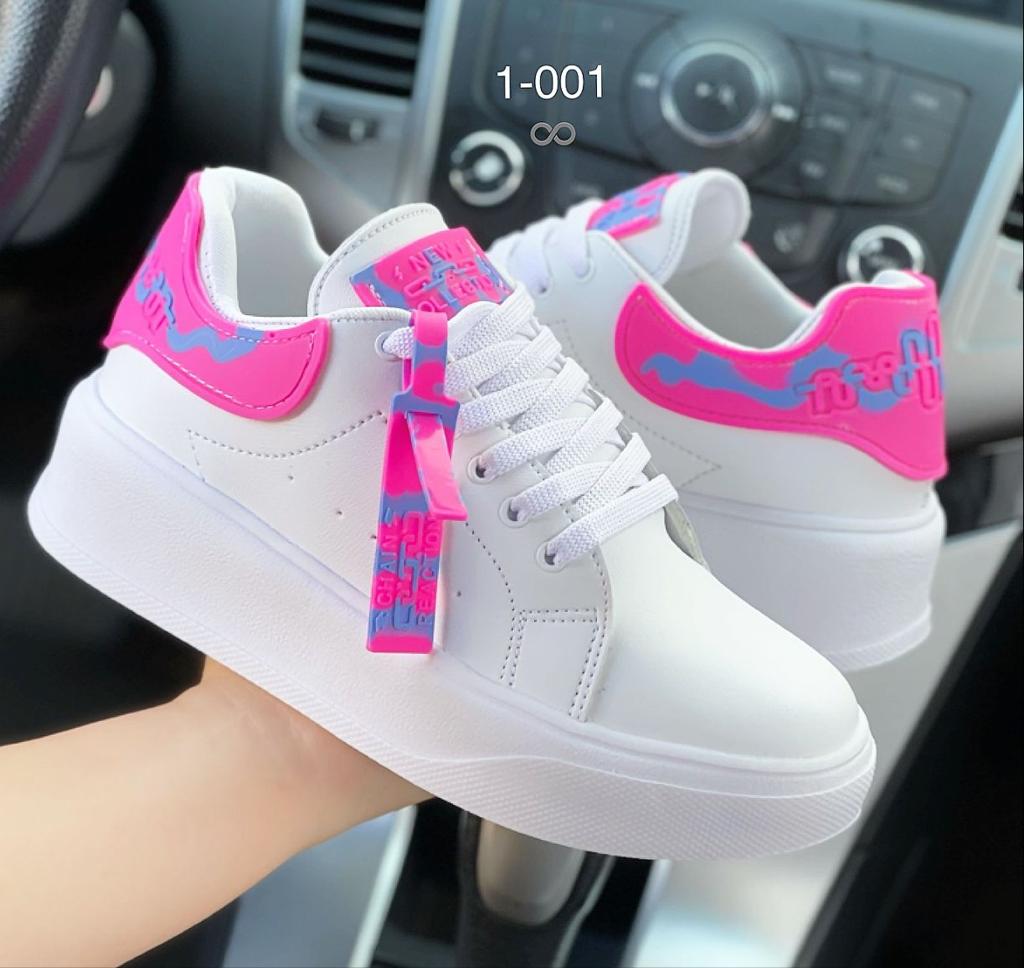 Sweet New Designers Sneaker For Girls