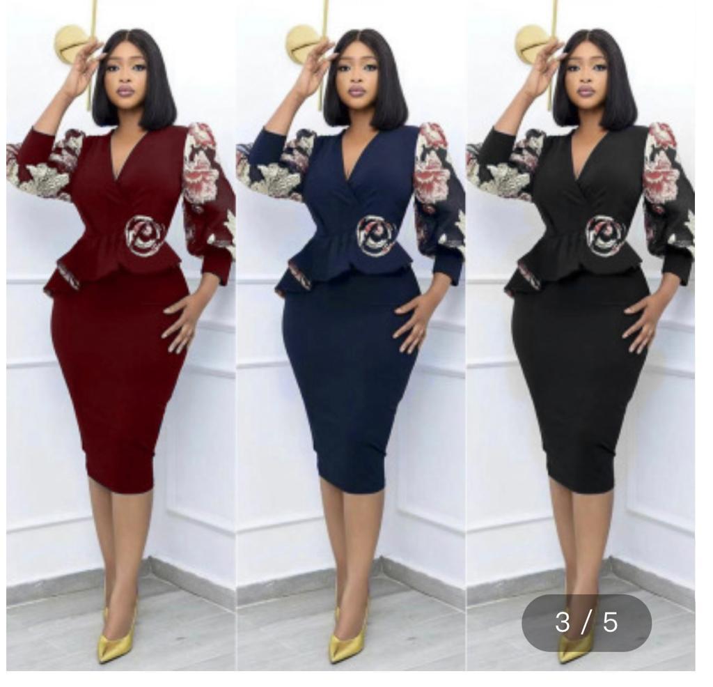 Plus Size Printing Commuter Tight V Neck Puff Sleeve Dress