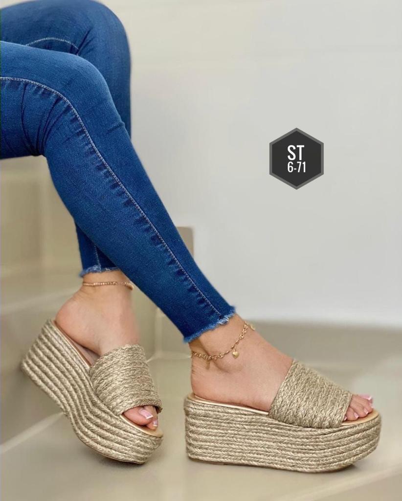 Women Classy Imported Footwear